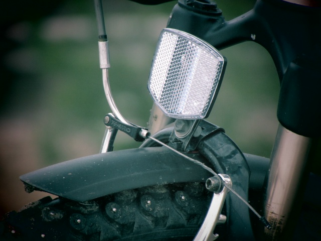 Доброго утра всем. А подскажите, есть ли сейчас в полик?...