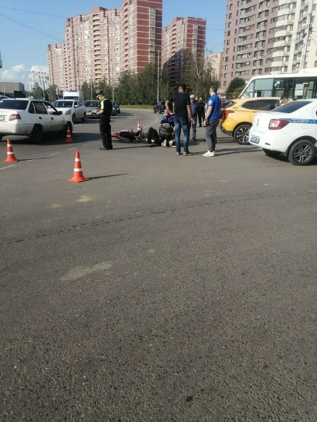 Вчерашнее ДТП у перекрестка, кто знает подробности?