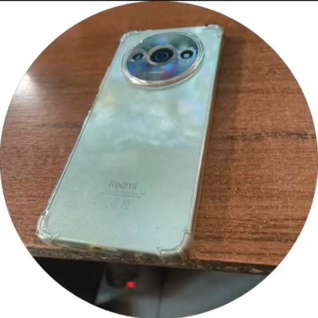 Найден телефон в районе ТК 