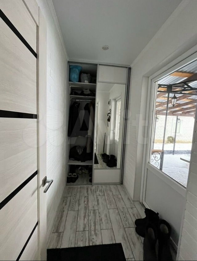 БЕЗ ДОЛГОВ !
 БЕЗ ОБРЕМЕНЕНИЙ !
 БЕЗ ДЕТСКИХ ДОЛЕЙ!
ЛЮБ?...