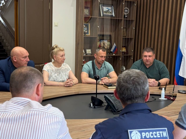 👉Смоленские чиновники берут непогоду под контроль
?...