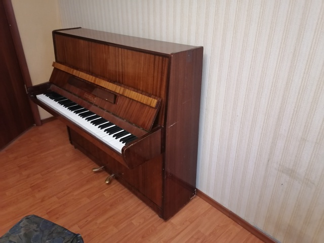 Отдам фортепьяно, самовывоз т. 89114108648