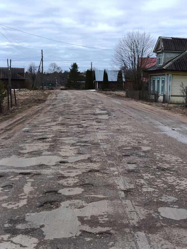 Когда наконец займутся ремонтом дороги Сорога – Мошен...