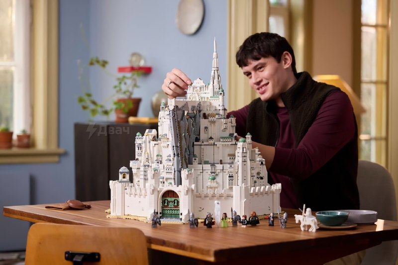 LEGO выкатили официальный анонс конструктора «Властелин колец: Минас Тирит» — самого масштабного и т