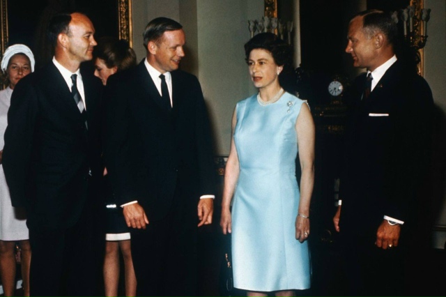 История, достойная отдельной главы в учебнике по дипло...