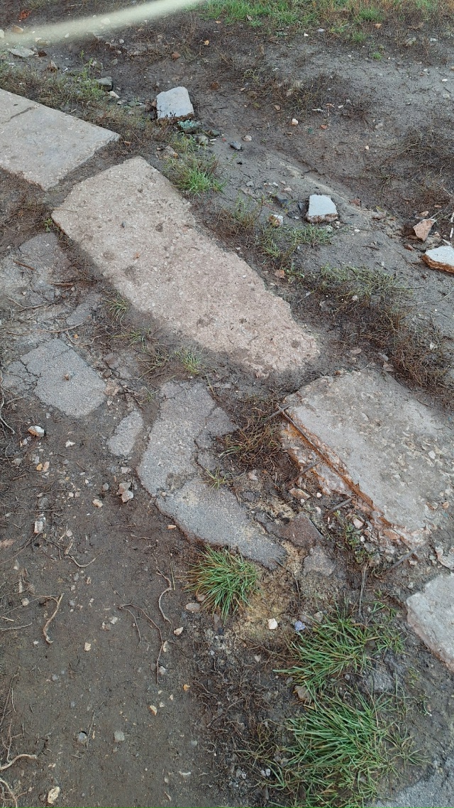 Всем привет!
Вот что творится в районе стадион. Там ход...