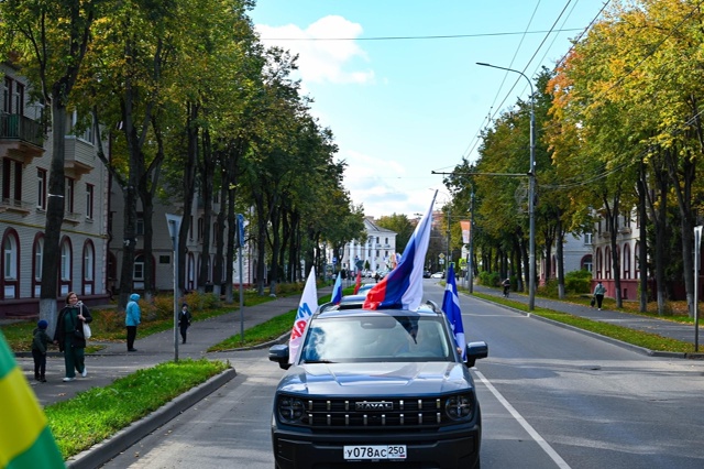 По центральным улицам города Видное прошел автомобиль...