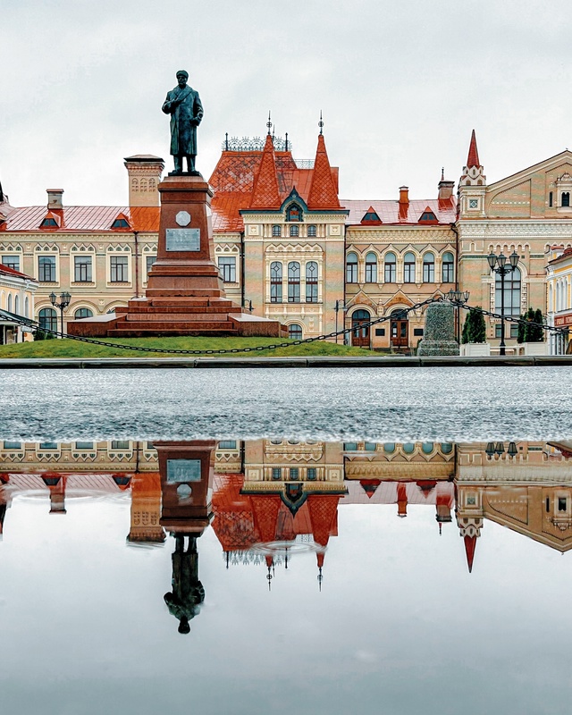 С праздником, любимый Рыбинск!
Желаем бродить по переу?...