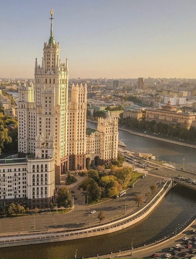 Москва🇷🇺