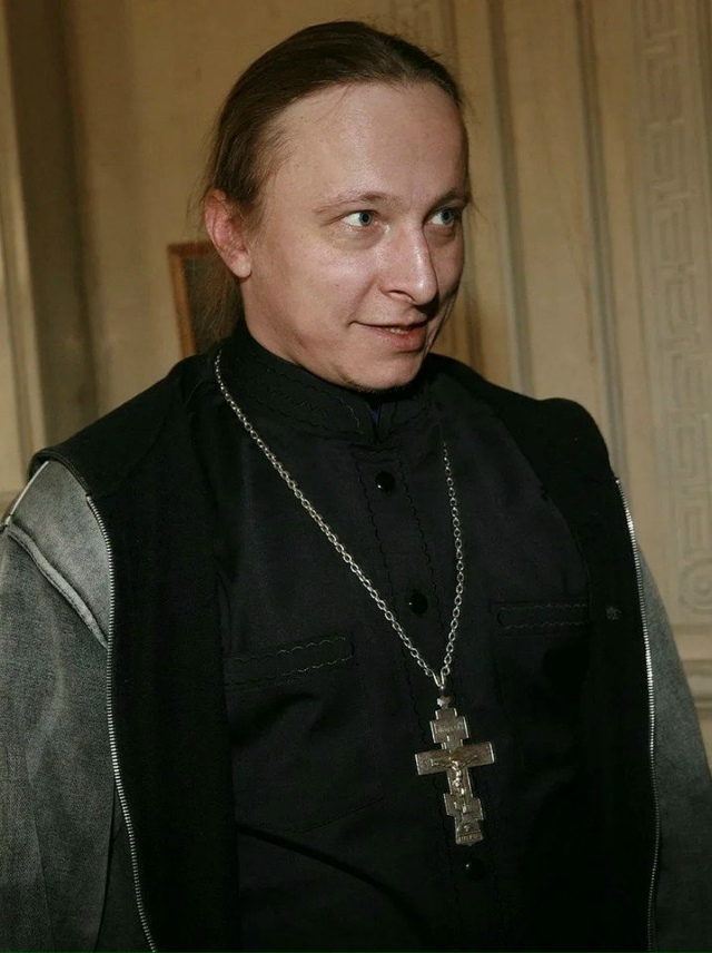 Иван Охлобыстин обрел покой вдали от суеты — актёр жив...