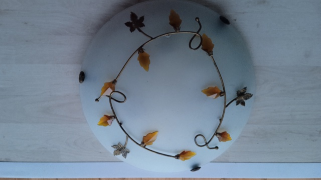 Продаётся: диван, комод, открытый шкаф для белья, зерка?...