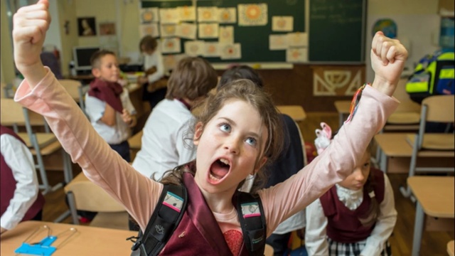 🤓В России хотят вернуться к системе 8- и 10-летнего школ...
