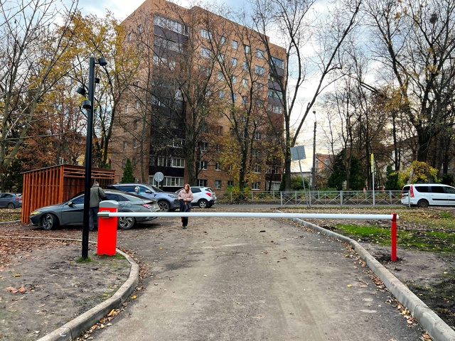 ❌Куряне возмущены новым шлагбаумом, который появился ...