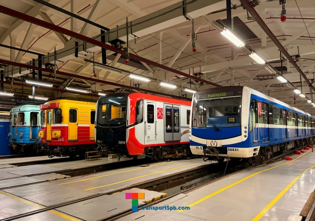 Необычное комбо в электродепо «Северное» - в одном кад?...