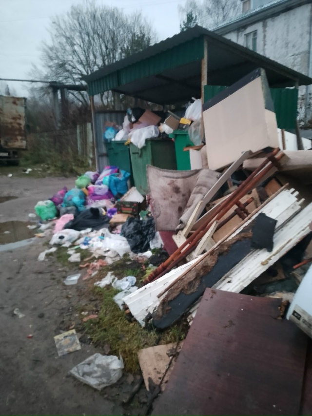 Ужас хартия вообще не убирается даже мусор выкинуть не...