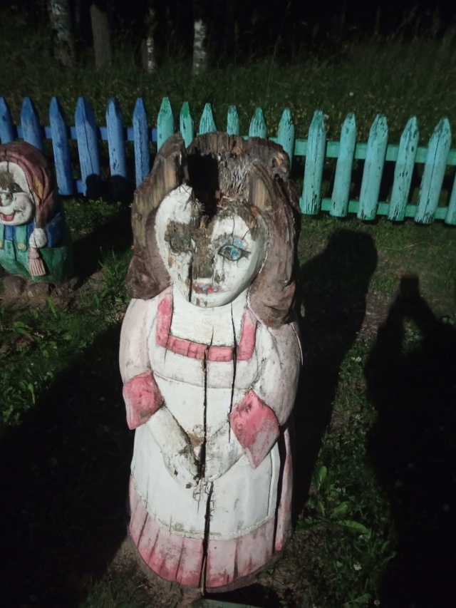 Детская площадка в посёлке Восход.
Сгнило всë.Как на т?...