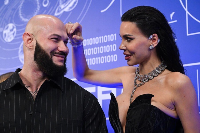 Оксана Самойлова не планирует мириться с Джиганом😅
?...