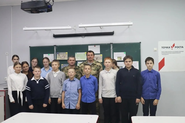 В 6 классе МБОУ Балахтинской школы 2 прошел классный ч?...