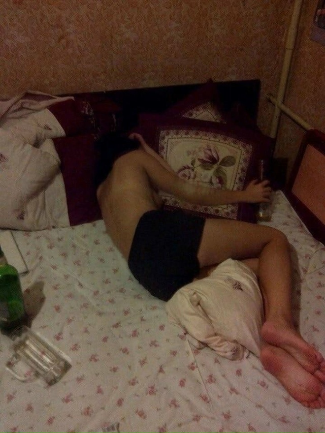 Натусовалась, а теперь можно и поспать
Главное ,чтоб р?...