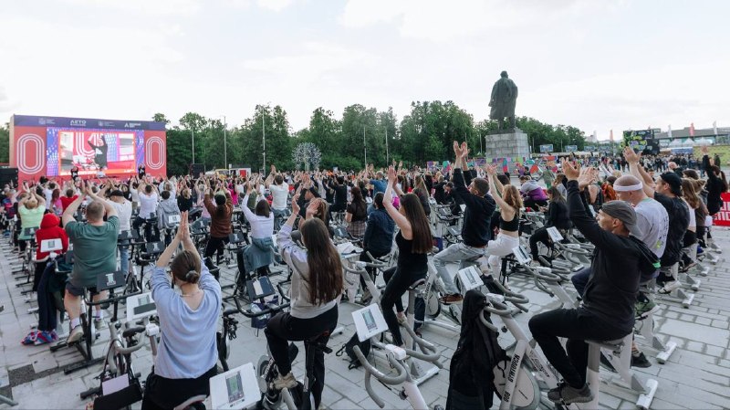 🏟 4 июля в «Лужниках» пройдёт День Московского спорта. Вход свободный!
Много разных активностей, ма
