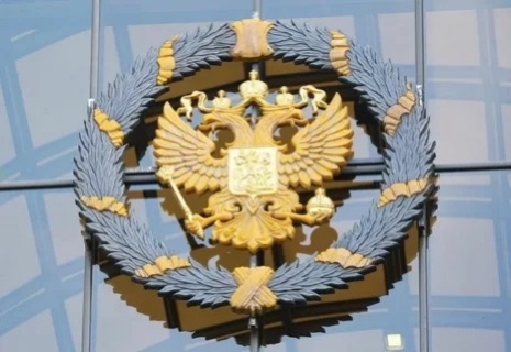 Президент подписал закон о крестах на российском герб?...