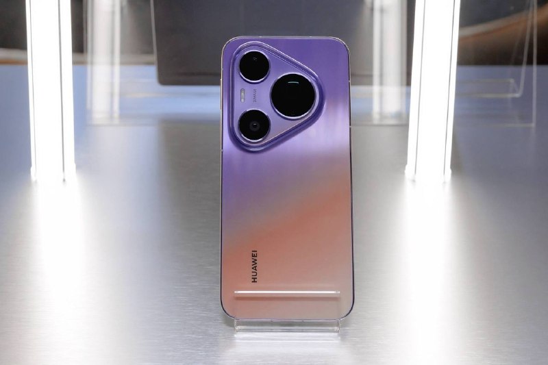 Девочки, на презентации в «Художественном» МТС показала новинки HUAWEI. На смартфоны HUAWEI Pura90s