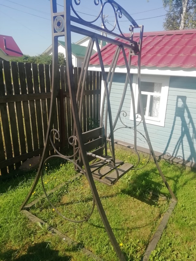 Фото 1. Отдадим диван, самовывоз. Все вопросы в личные с?...