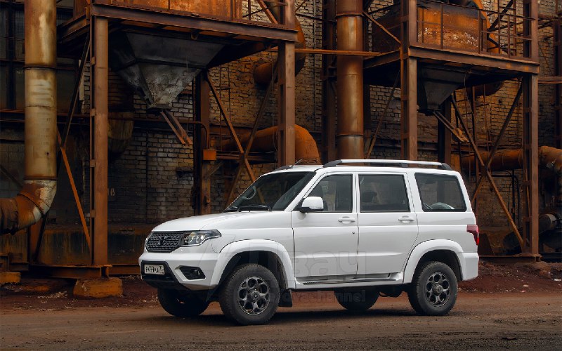 УАЗ показал новый «Патриот» — это первое обновление модели за последние 10 лет
Теперь у колымаги бу