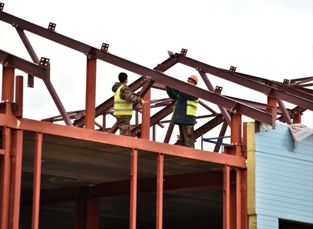 На объекте кипит работа: новая поликлиника на ул. Гогол...