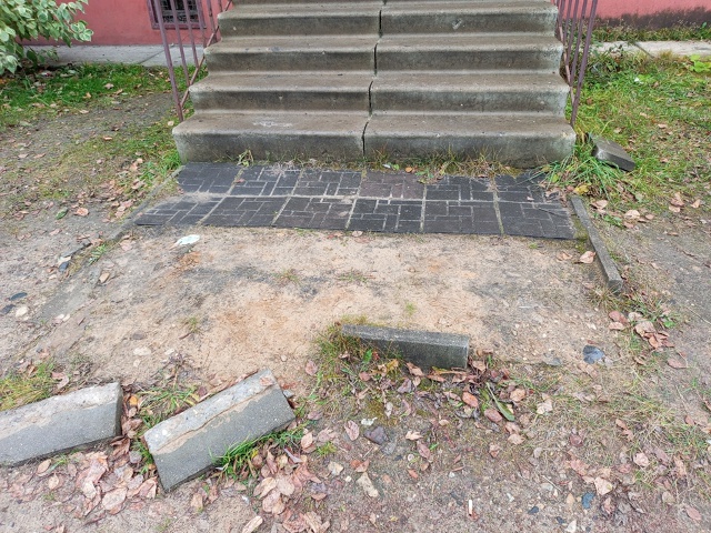 Господин Хоботенков В.Н.как Вам лицо офиса Выбор в Куло...