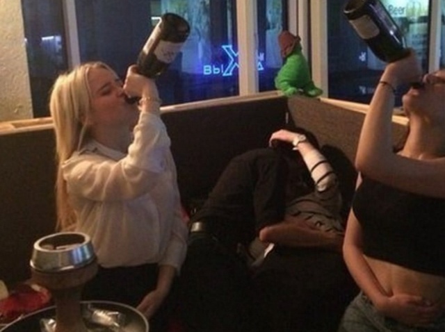 Хотят тоже быть на месте подруги