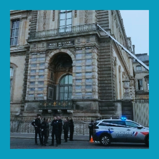 Ограбление в Лувре: неизвестные похитили украшения из ...