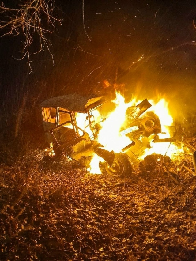 ⚡️В Устьянах водитель сгорел заживо в своём УАЗе
😨п?...