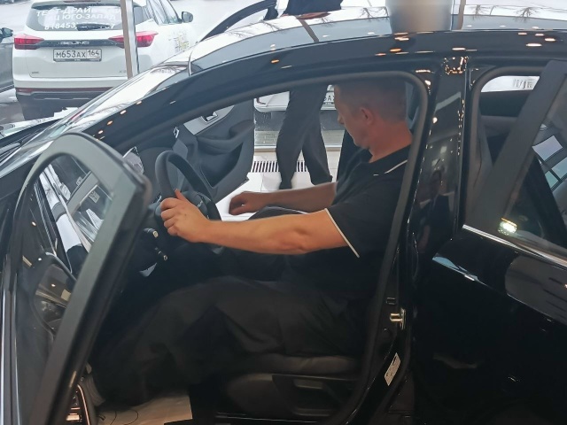 💪 Саратовскому ветерану СВО вручили ключи от нового а...