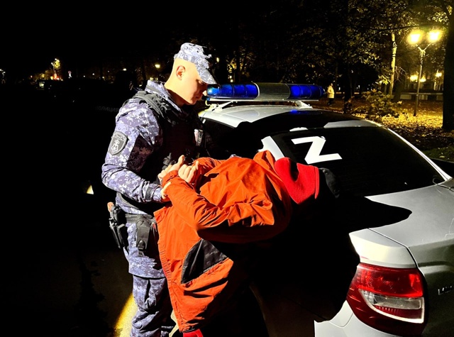 🤯 Отец года найден в Курске: пьяный батёк пришел за ре?...