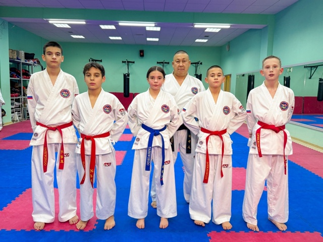 Тхэквондисты из НАО отправились на учебно-тренировочн...