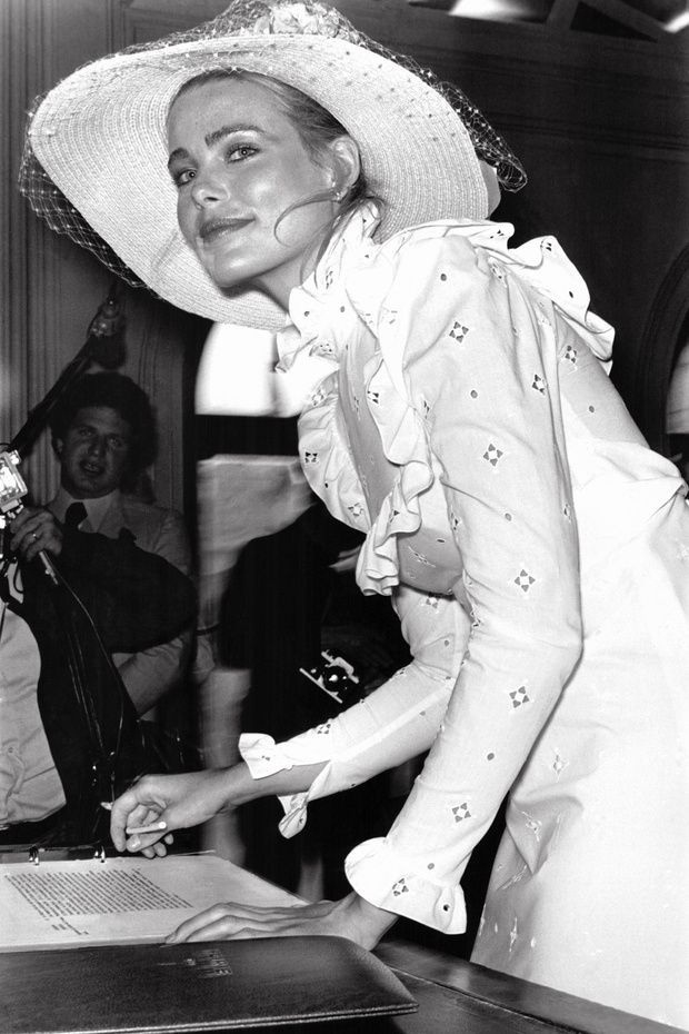 Марго Хемингуэй: красота и трагедия
Очаровательная Ма...