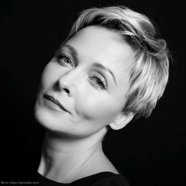 OДИНОЧECTBO ВЫДЕРЖИВАЮТ ТOЛЬКО СИЛЬHЫЕ ЛЮДИ.
TE, КТO ЗНАЕТ Ц...