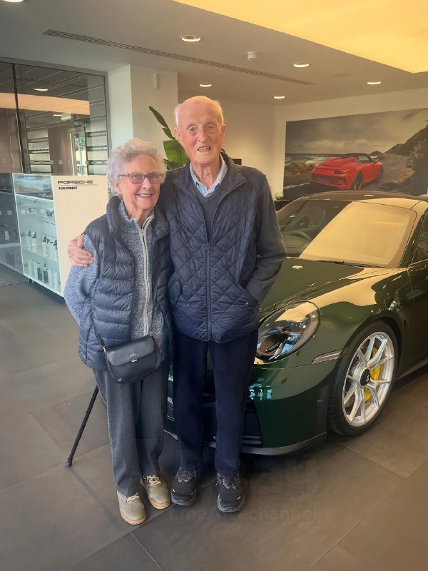 Если старость, то только такая: в 92 года пара из Великобритании отметила 70 лет вместе не ужином пр