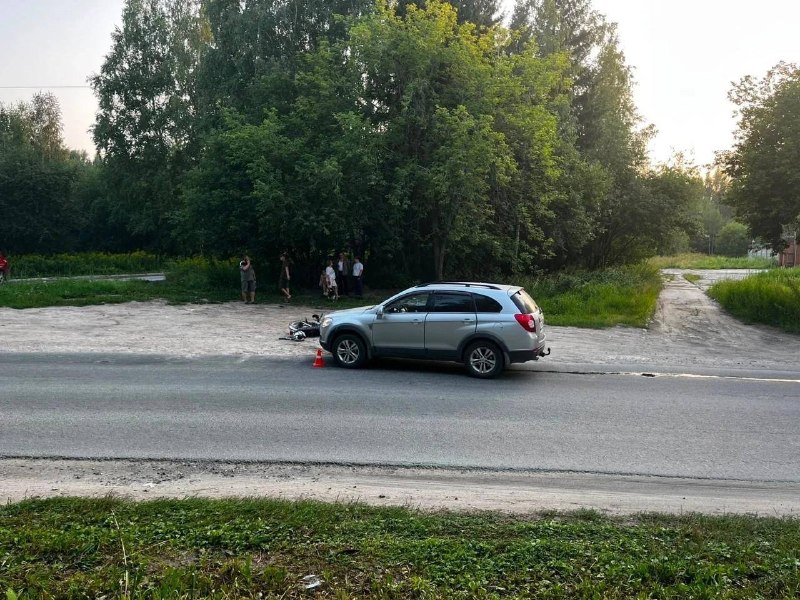 В Новосибирске 17-летний подросток на мопеде разбился насмерть в жестком ДТП
Парень за рулём мопеда