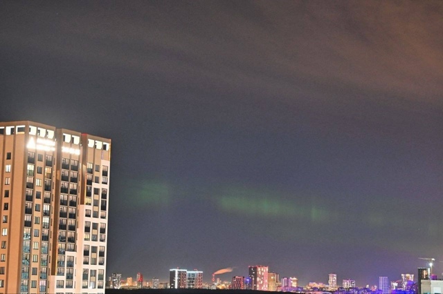 Полярное сияние озарило небо над Уралом
Фотографии бы...