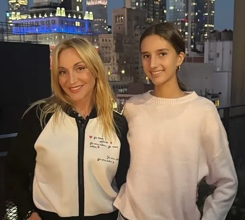 Кристина Орбакайте (54 года) поделилась трогательным мо...