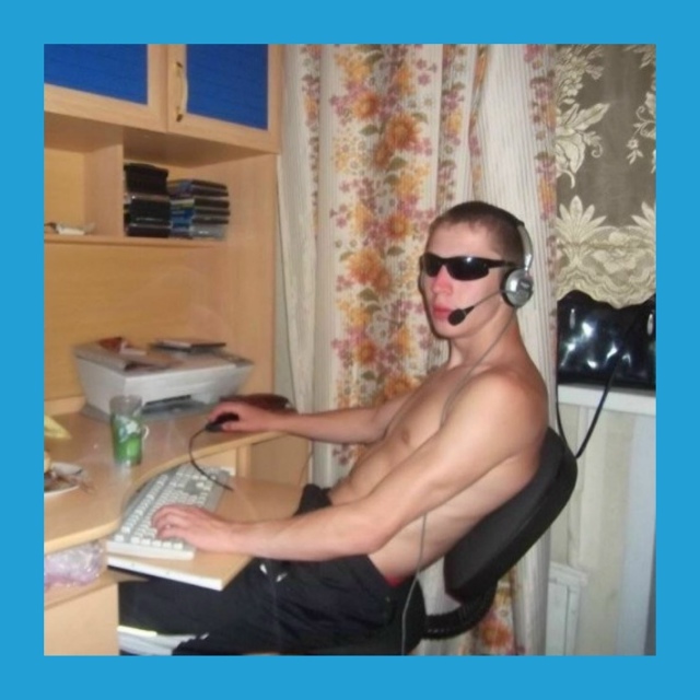 Скopocть интepнeтa в Рoccии мoжeт peзкo упacть — cтpaнa дepжитcя нa ...