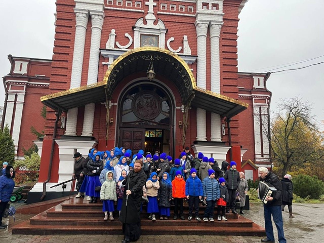 Вчера в день Казанской иконы Божией Матери на территор...