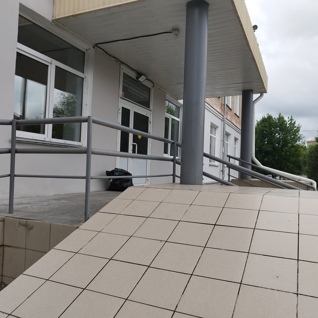 🏫 В школе №42 Копейска полным ходом идёт капитальный р...