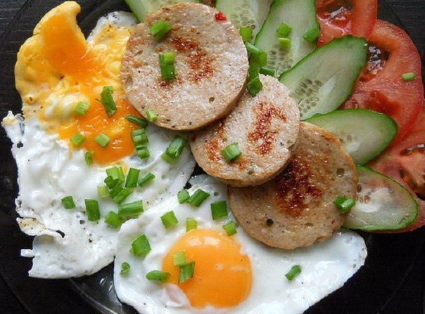 Варёная колбаса в кружке
Ингредиенты:
- 500 г куриного ?...