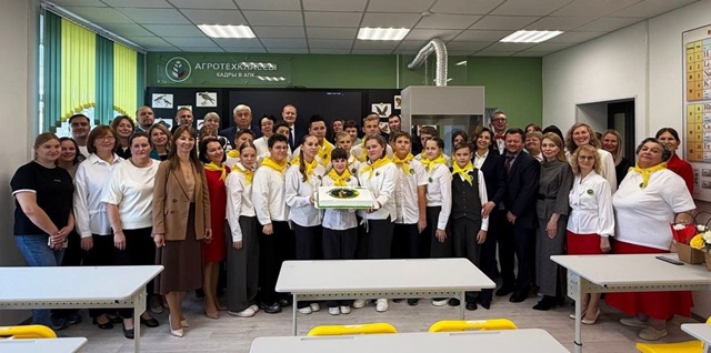 23 октября в Комсомольской школе состоялось открытие а?...