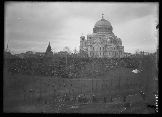 Старый Кронштадт 🏰
Празднование 1 мая 1925 года в Кронш?...