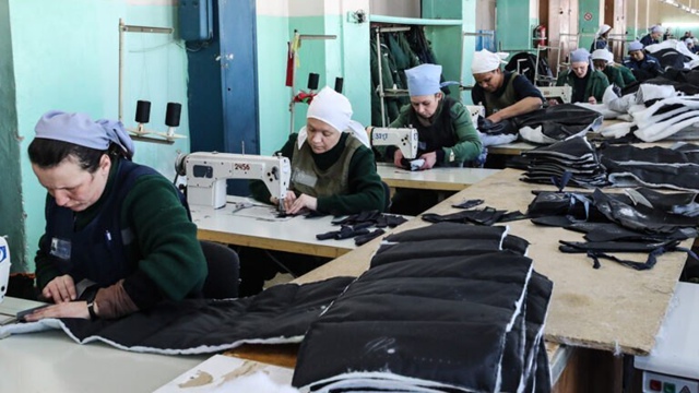 Зарплаты заключённых в России оказались в 1,5 раза выше ...