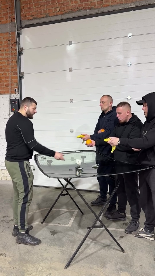мужики никогда не взрослеют 😂